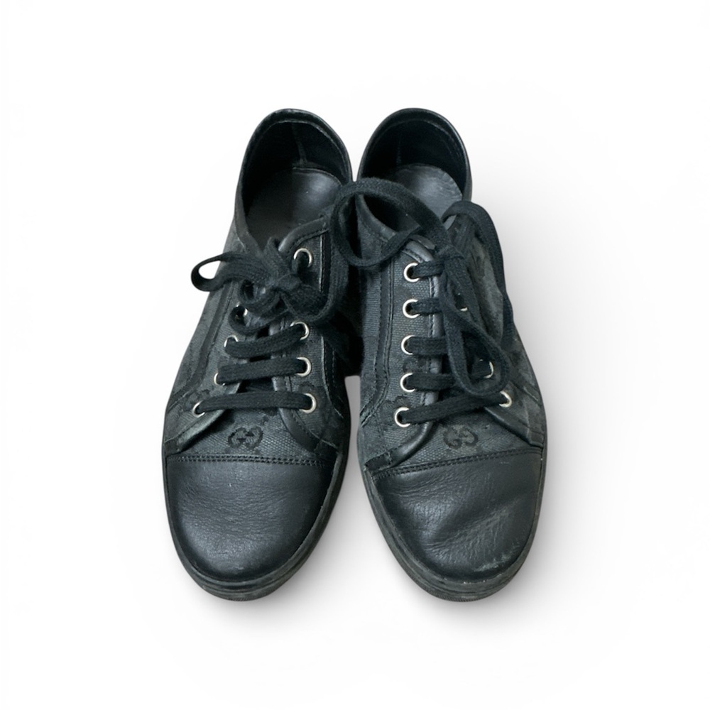 Gucci Black Low Top sneakers